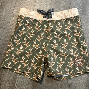 Boys board shorts